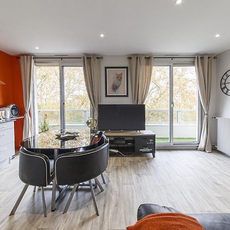 Chic Appartement Vue Sur Parc Au Calme Angers Exterior foto